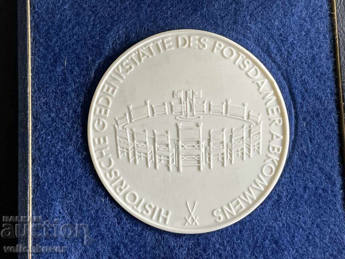 42083 ГДР Източна Германия плакет Поцдамска мирна конференци с цена 20.00 лв. | € 10.23