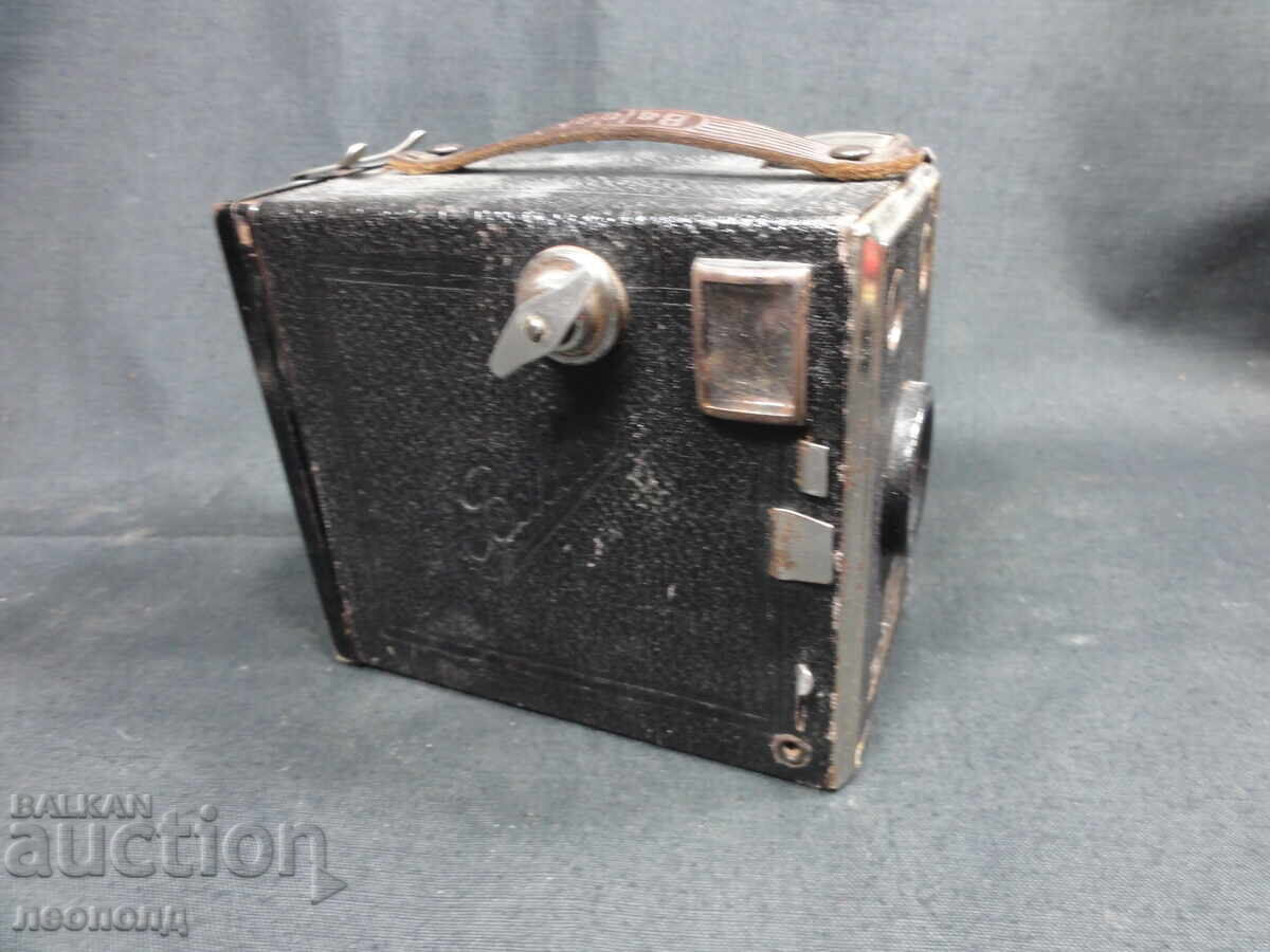 BZTs STAR RETRO FILM CAMERA BOX CAMERA BALDA BALDAK with price 13.00 BGN | € 6.65