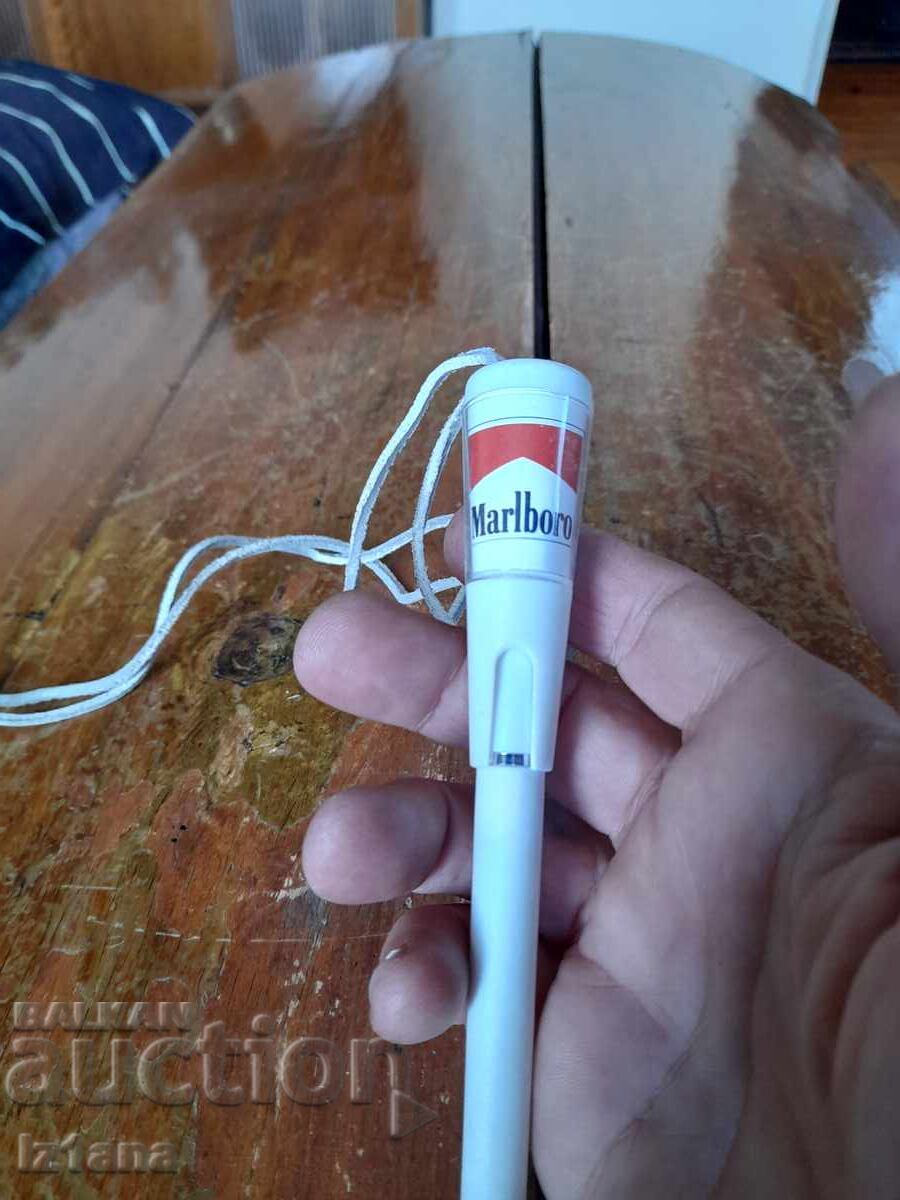 Παλιό στυλό, χημικό, στυλό Marlboro με τιμή 22.00 BGN | € 11.25 Παλιό στυλό, χημικό, στυλό Marlboro με τιμή 22.00 BGN | € 11.25