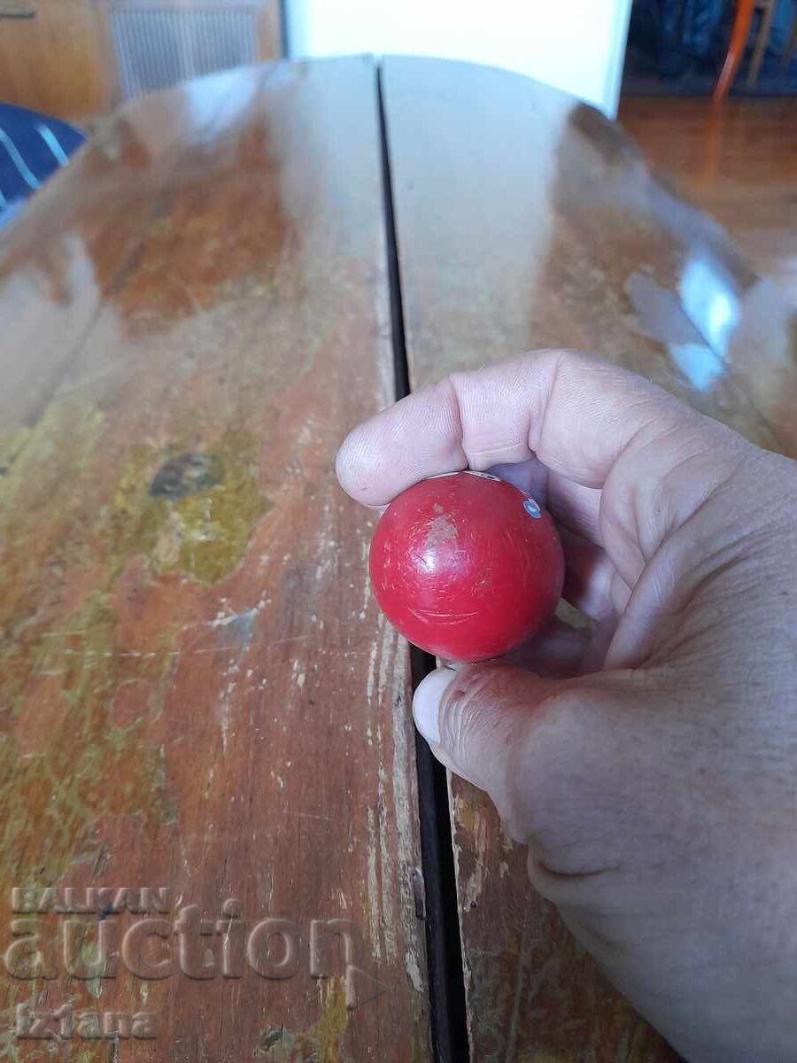 Delivery of Old wooden egg Delivery of Old wooden egg
