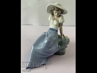 ΝΑΟ Πορσελάνινο ειδώλιο με σήμανση