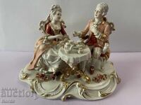 Πορσελάνινο ειδώλιο