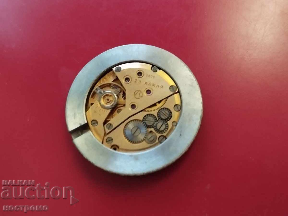 Luch De Luxe - A 5885 Luch De Luxe - A 5885