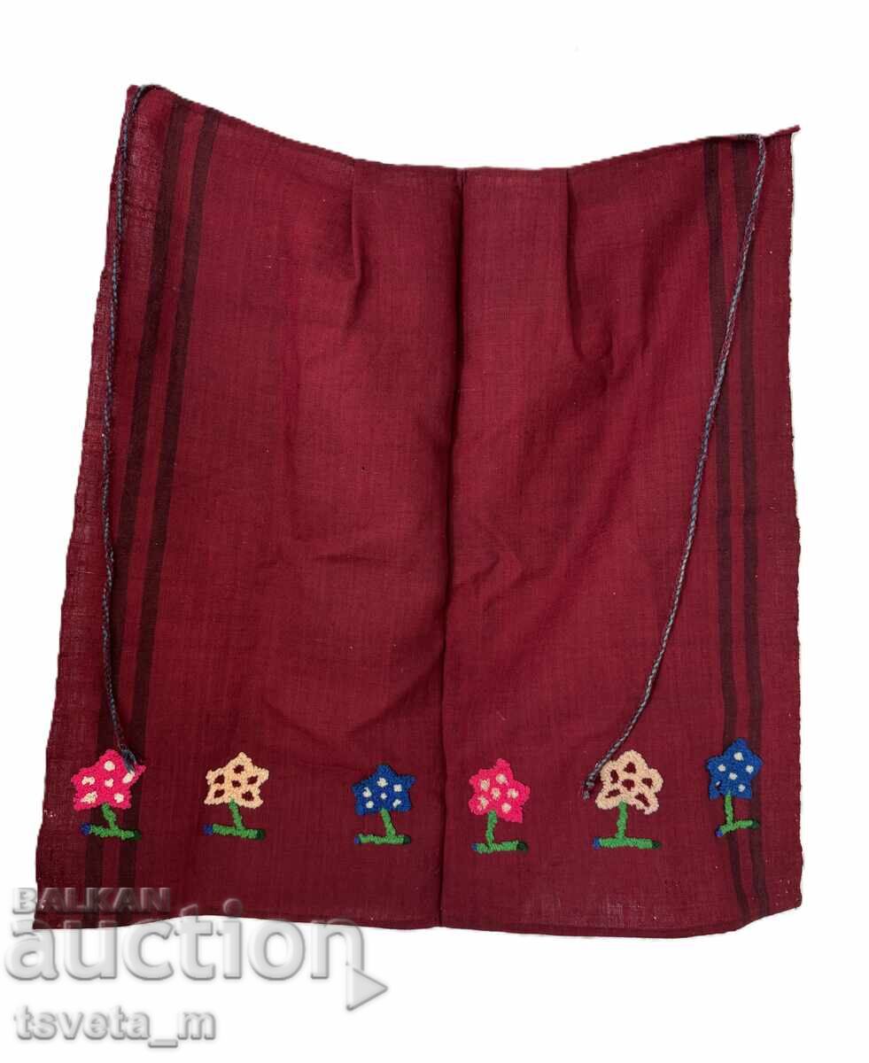 Γυναικεία ποδιά με κεντημένο σχέδιο, παραδοσιακή φορεσιά με τιμή 12.00 BGN | € 6.14