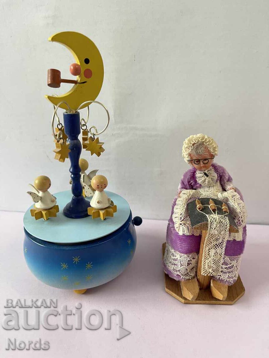 Ξύλινα ειδώλια Ξύλινα ειδώλια