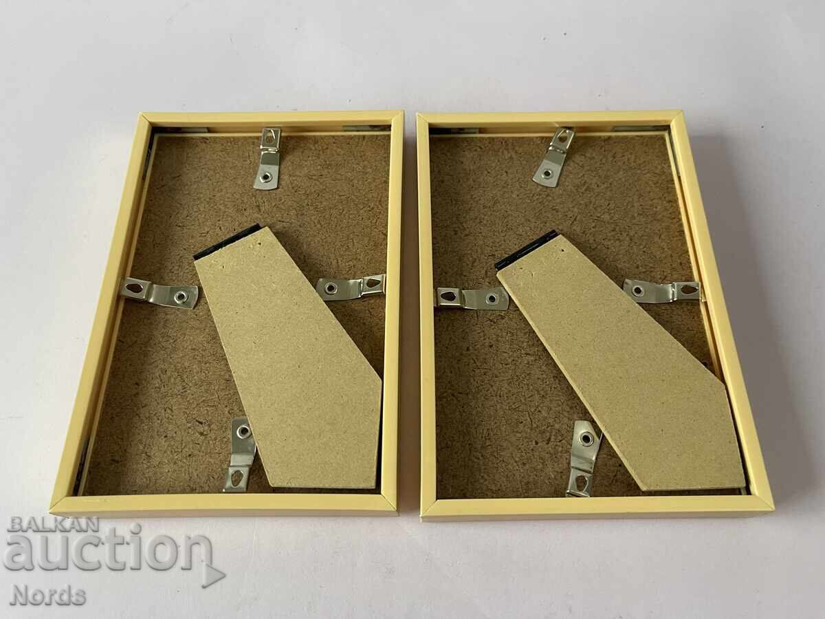 Παράδοση Μεταλλικές κορνίζες