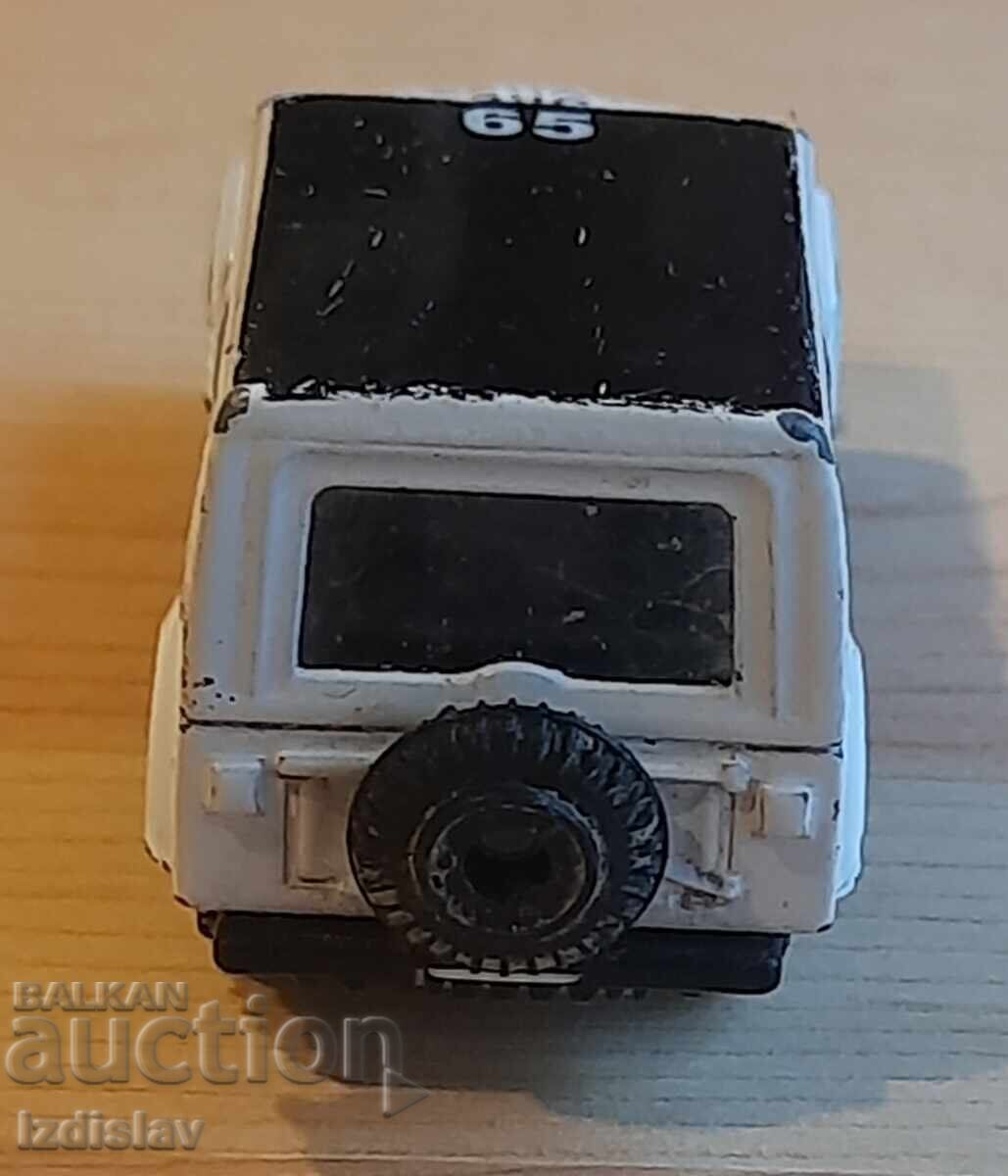 Delivery of Collectible metal car, China