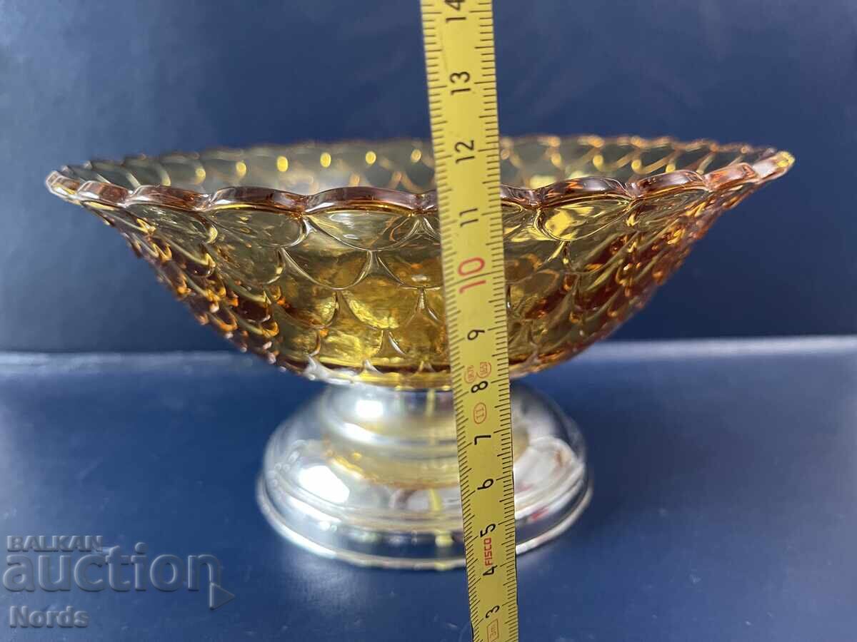 Glass fruit bowl on a metal stand - 6 Glass fruit bowl on a metal stand - 6