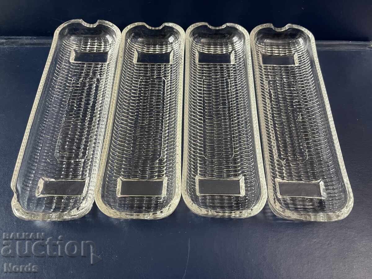 Δημοπρασία Γυάλινα σαλτσίερες