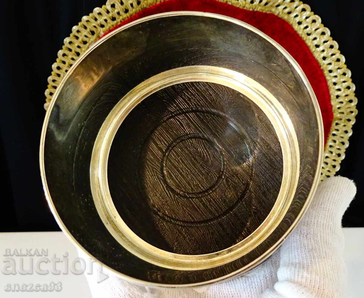 Ασημένια βάση για μπουκάλι, μπολ, κοσμηματοθήκη με τιμή 19.00 BGN | € 9.71