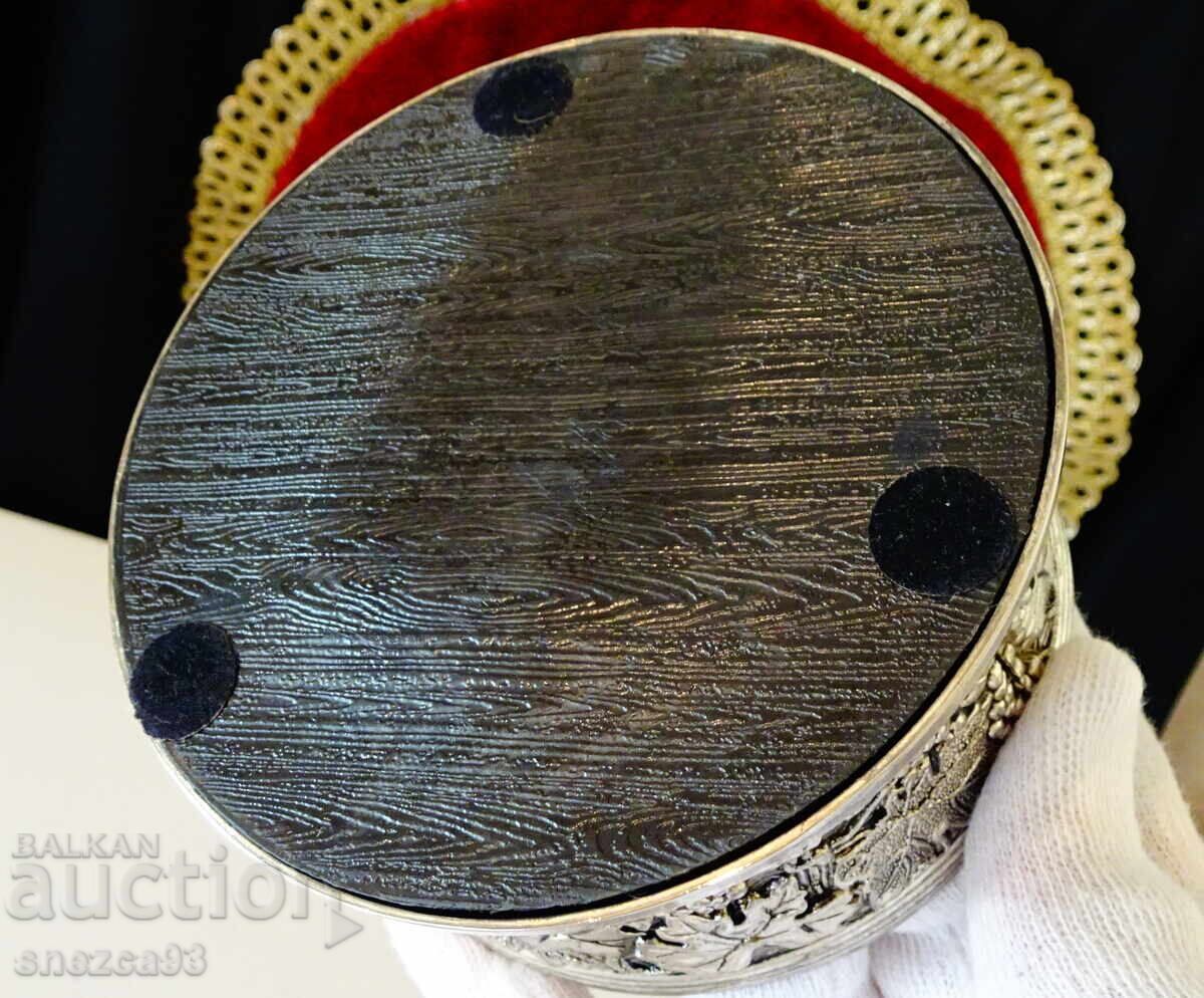 Δημοπρασία Ασημένια βάση για μπουκάλι, μπολ, κοσμηματοθήκη