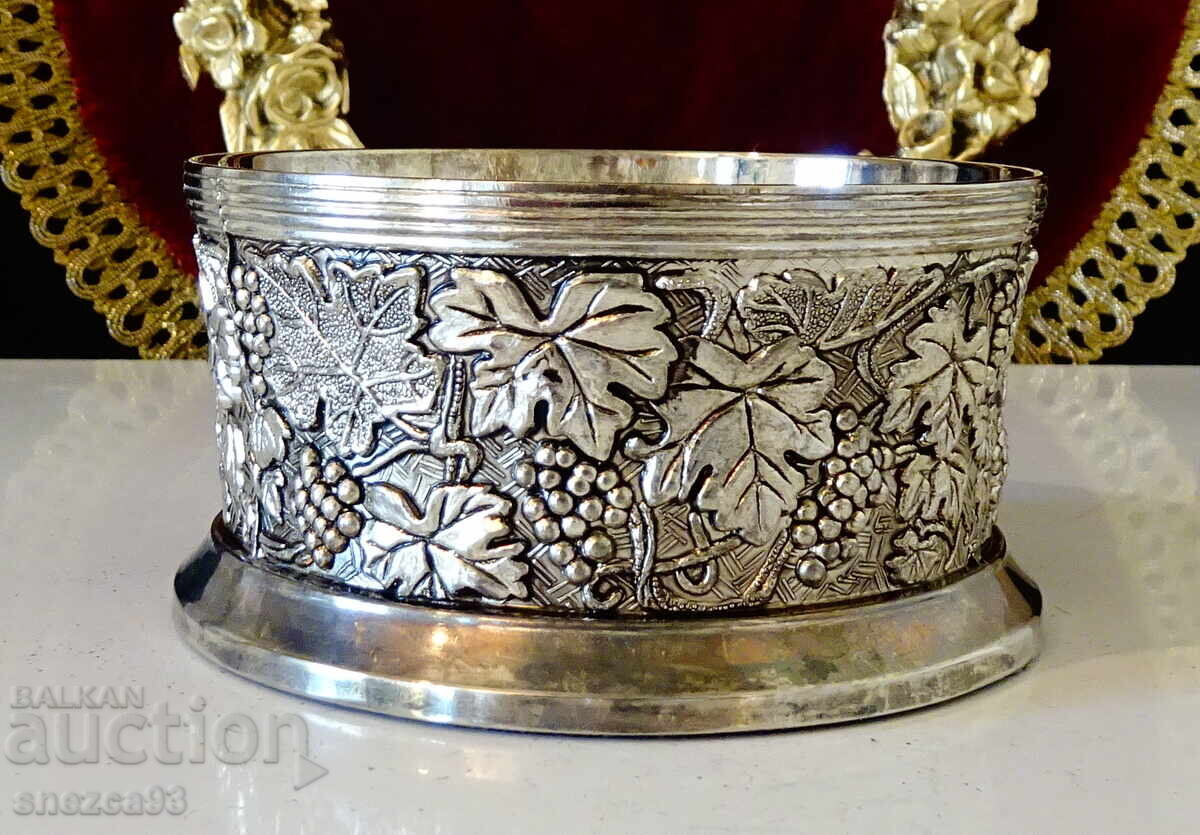 Ασημένια βάση για μπουκάλι, μπολ, κοσμηματοθήκη