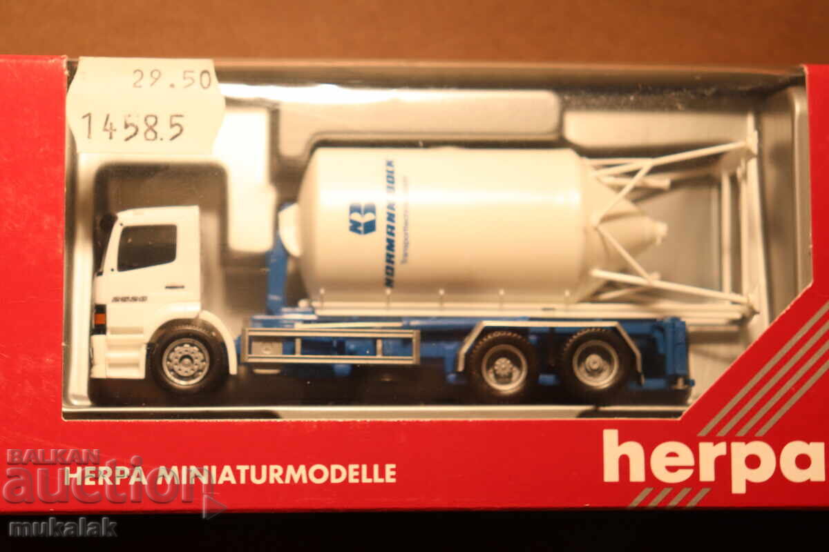 HERPA H0 1/87 MERCEDES ATEGO CEMENT TRUCK MODEL with price 25.00 BGN | € 12.78
