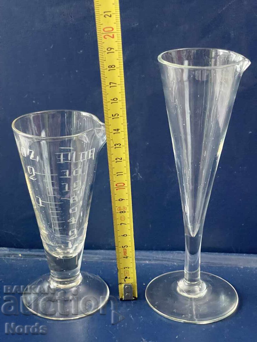 Παράδοση Γυάλινοι μετρητές Παράδοση Γυάλινοι μετρητές