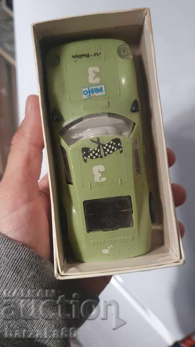 Mașină de jucărie veche Prefo Mașină de jucărie veche Prefo