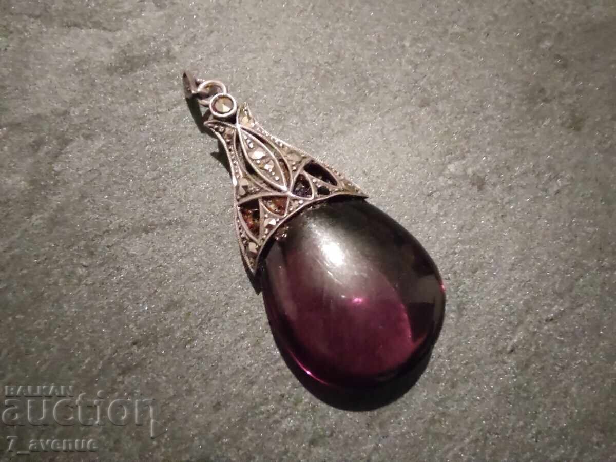 Delivery of Necklace, original pendant with stamp 7.11.2025 Delivery of Necklace, original pendant with stamp 7.11.2025