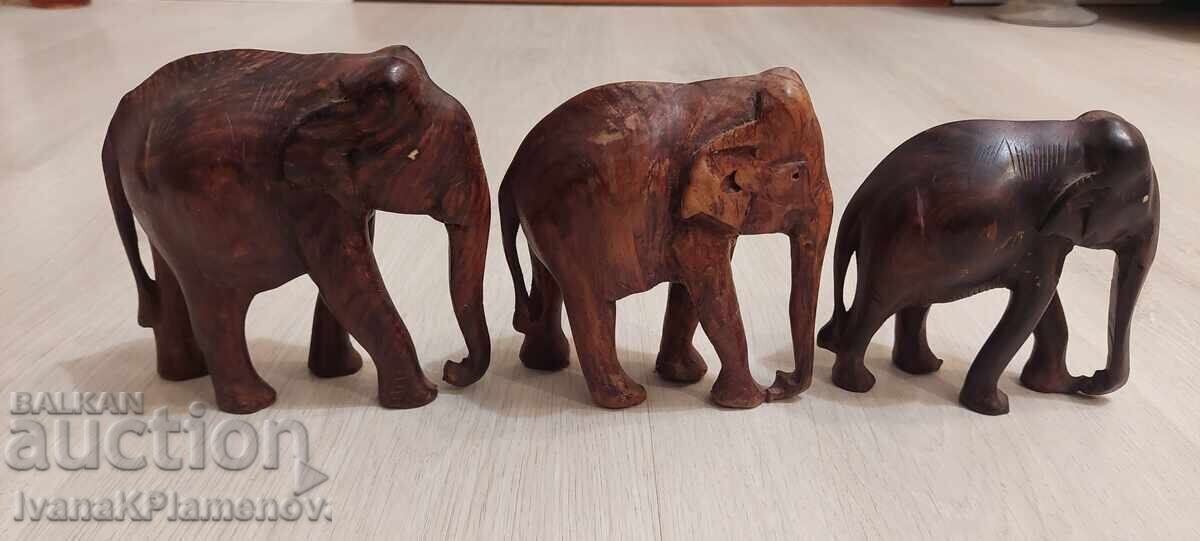 Delivery of Wooden elephant figurines, 8 pieces, excellent condition Delivery of Wooden elephant figurines, 8 pieces, excellent condition