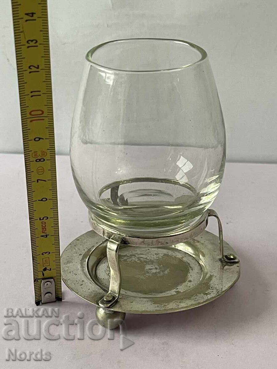 Παράδοση Δίσκος με ασημένια βάση Παράδοση Δίσκος με ασημένια βάση