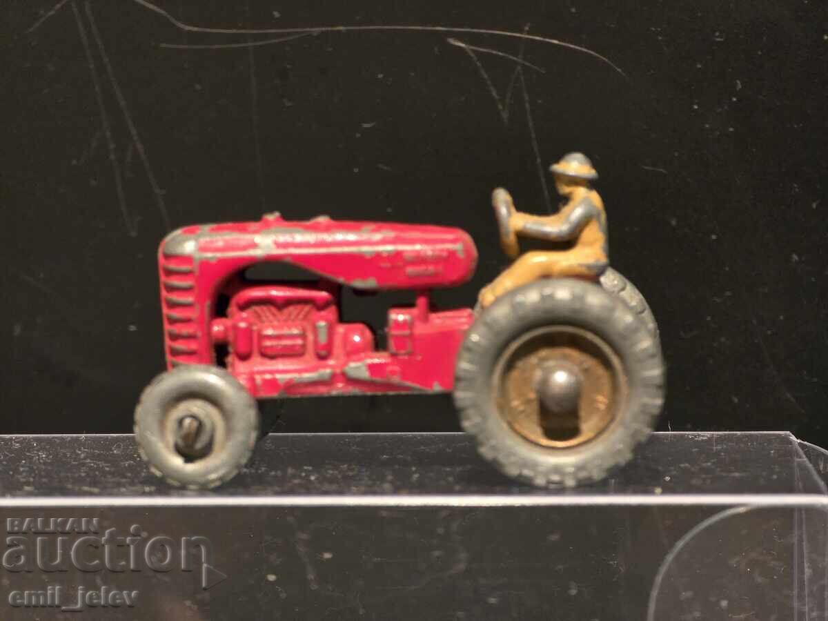 Matchbox Lesney No 4B Tractor 1957-1959  год. с цена 24.99 лв. | € 12.78