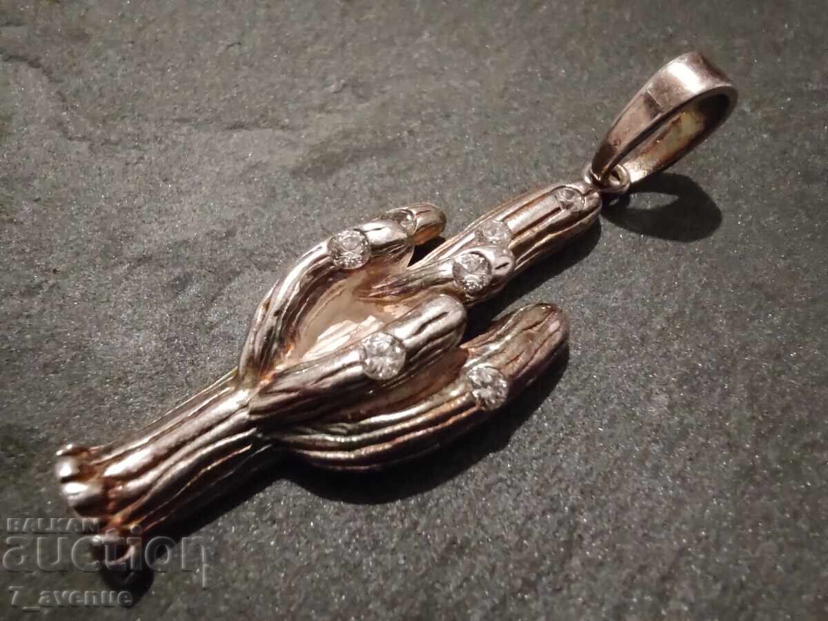 Colier, pandantiv mare Cactus cu ștanță 925, 7.11.2025 cu preț 169.00 BGN | € 86.41