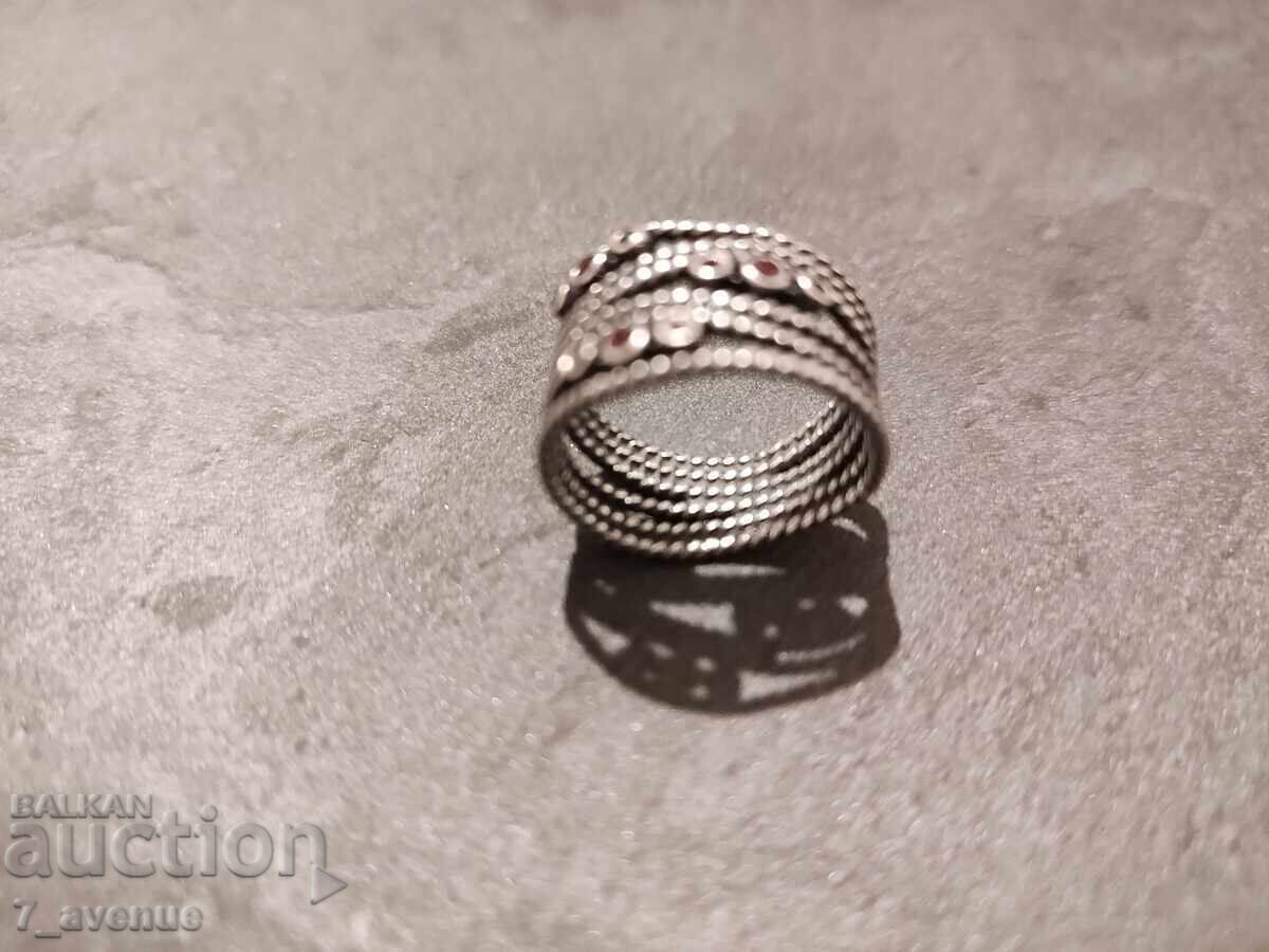 Доставка на Сребърен пръстен Пандора с печат 925, 7.11.2025