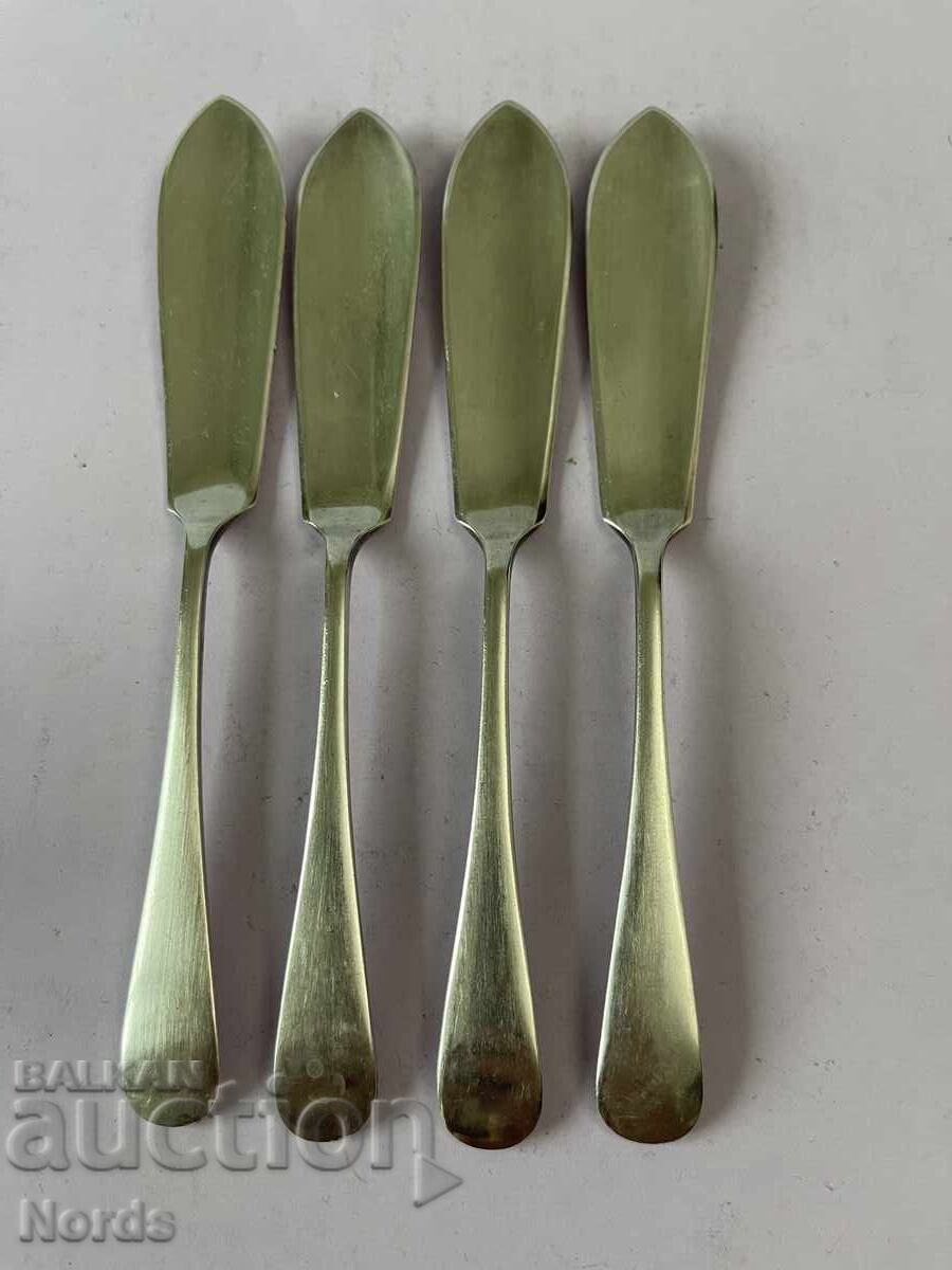 Ασημένια μαχαιροπήρουνα για βούτυρο Ασημένια μαχαιροπήρουνα για βούτυρο