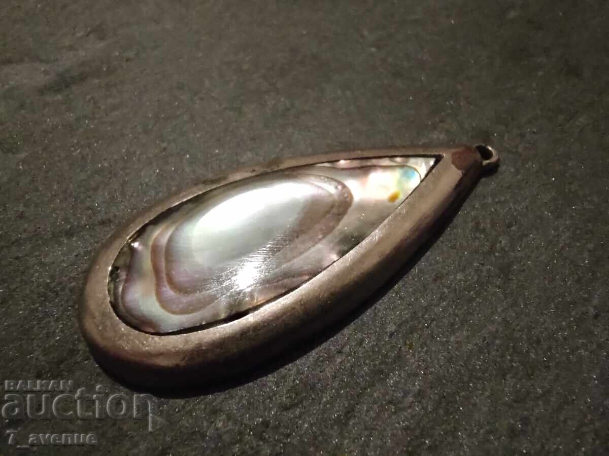 Colier, pandantiv original, sidef oceanic cu ștanță 7.11.2025