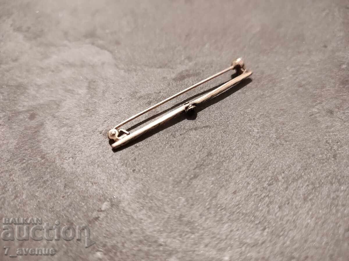 Аукцион Брошка с позлата стара, с естествен камък Гранат  7.11.2025