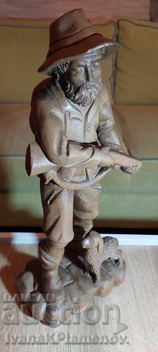 Ξυλόγλυπτο για γνώστες, ύψος 42εκ με τιμή 50.00 BGN | € 25.56