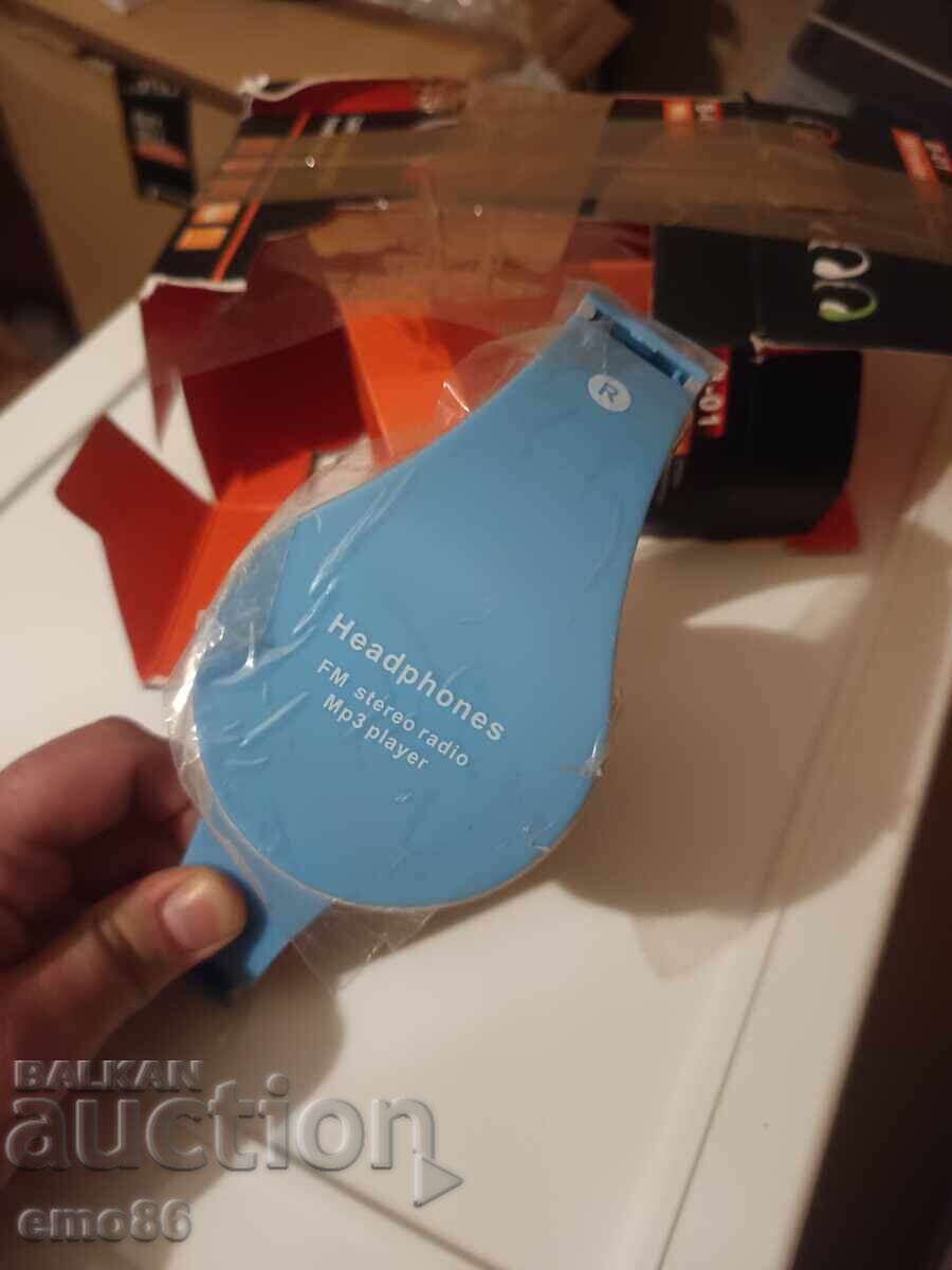 Auction Bluetooth headphones with radio B.Z.C Auction Bluetooth headphones with radio B.Z.C