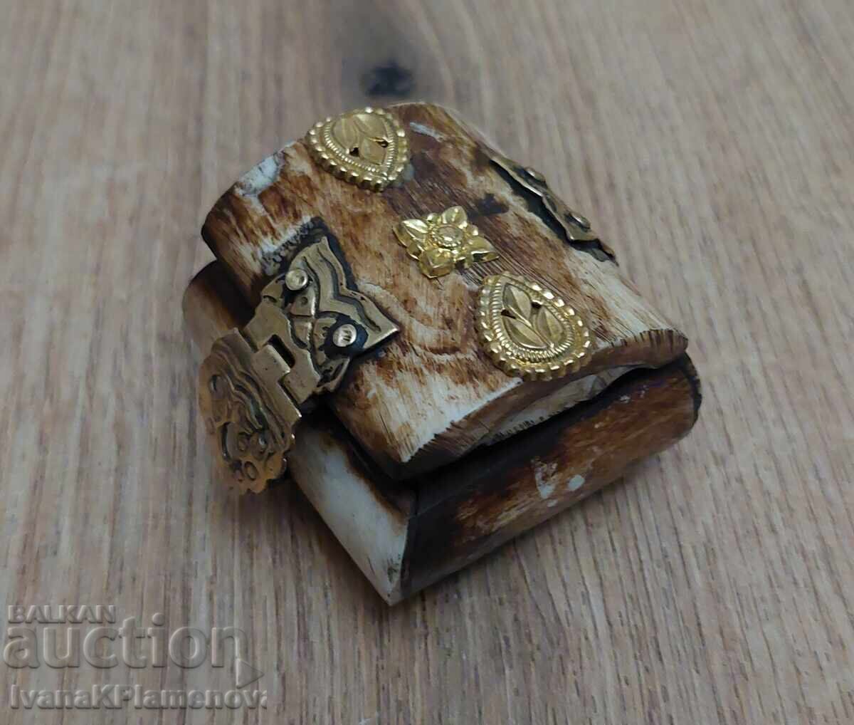 Bone box for connoisseurs - 6 Bone box for connoisseurs - 6