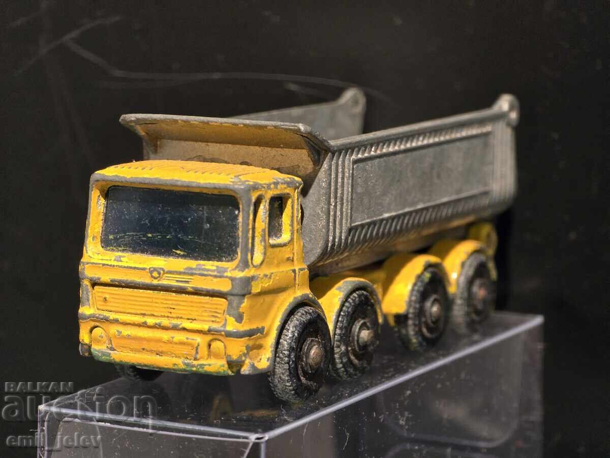 Auction LESNEY Matchbox-51C 8 Wheel Tipper 1969 Auction LESNEY Matchbox-51C 8 Wheel Tipper 1969