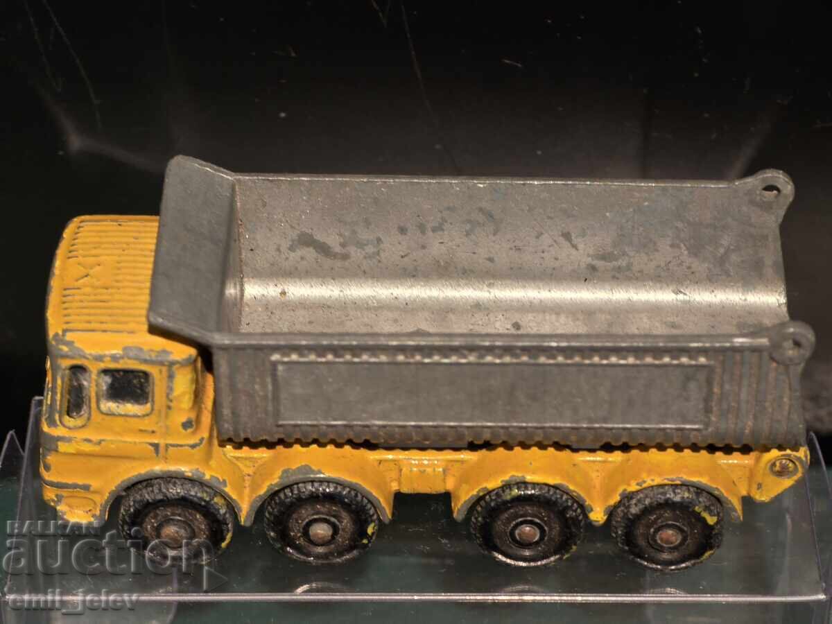 LESNEY Matchbox-51C 8 Wheel Tipper 1969 - 5 LESNEY Matchbox-51C 8 Wheel Tipper 1969 - 5