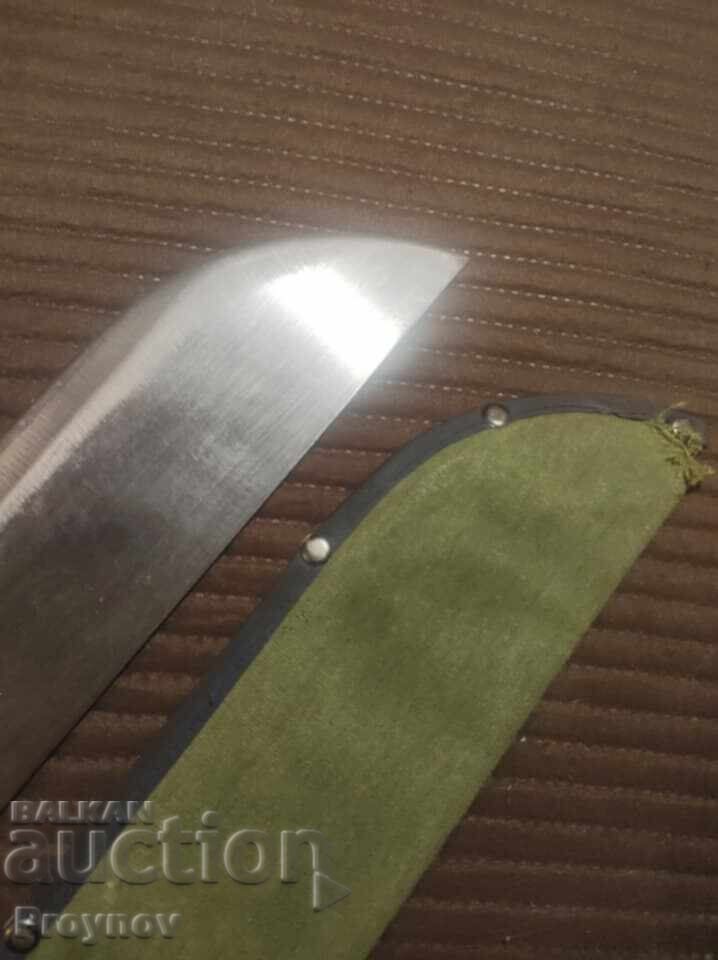 Livrarea Sabie de luptă cu teacă Livrarea Sabie de luptă cu teacă