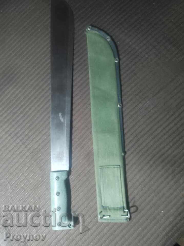 Sabie de luptă cu teacă Sabie de luptă cu teacă