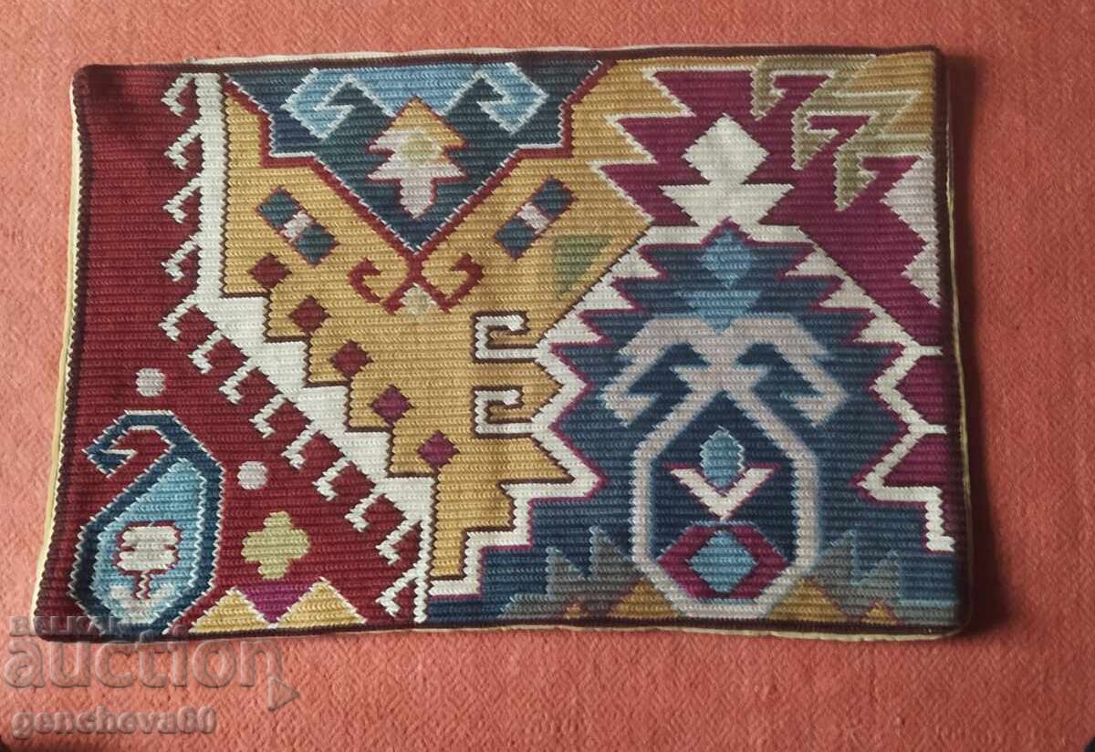 Delivery of Authentic pillowcase - embroidery with woolen threads Delivery of Authentic pillowcase - embroidery with woolen threads
