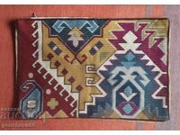 Husă de pernă autentică - broderie cu fire de lână