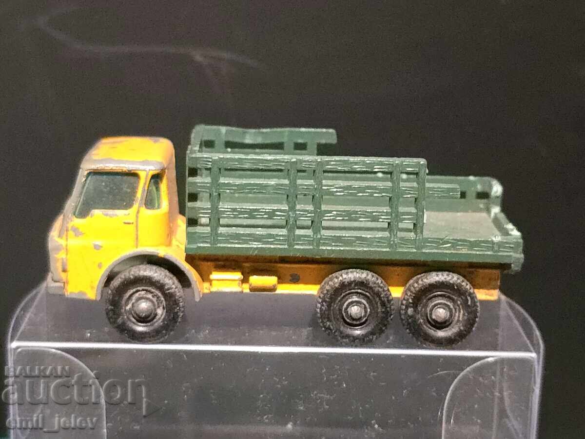 Matchbox Lesney No. 4D Stake Truck 1966 with price 2.99 BGN | € 1.53