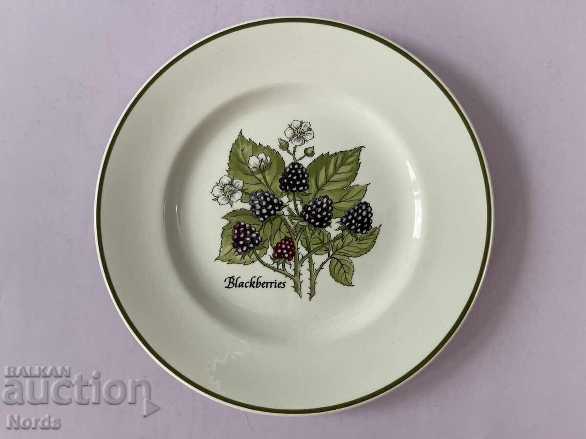 Johnson Brothers porcelain plate with price 6.50 BGN | € 3.32 Johnson Brothers porcelain plate with price 6.50 BGN | € 3.32