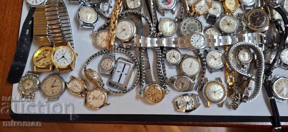 Auction I am selling a lot of mechanisms from women's watches and parts Auction I am selling a lot of mechanisms from women's watches and parts
