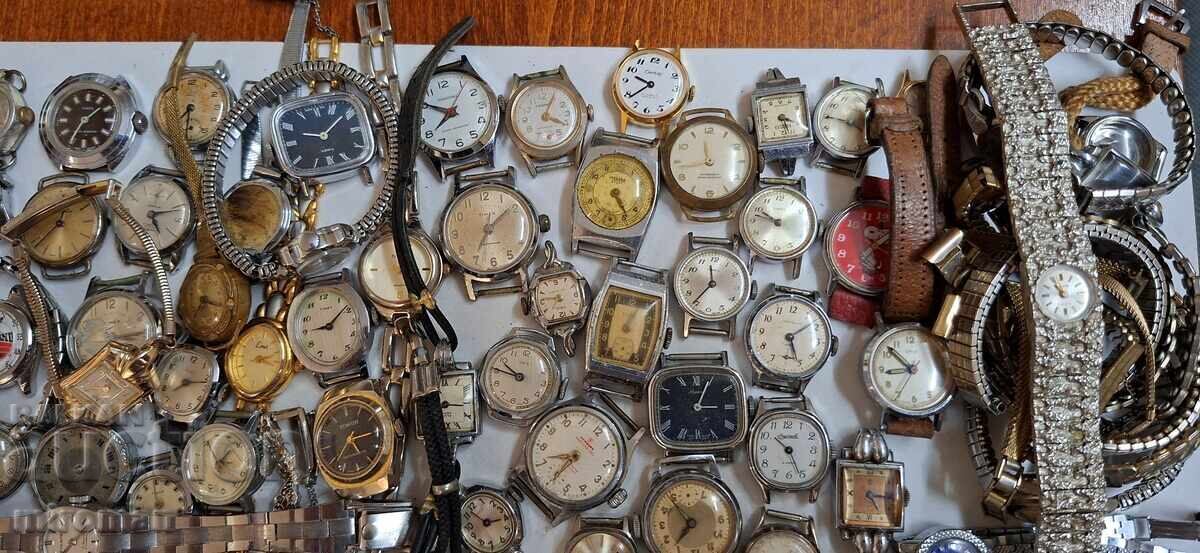 Delivery of I am selling a lot of mechanisms from women's watches and parts Delivery of I am selling a lot of mechanisms from women's watches and parts