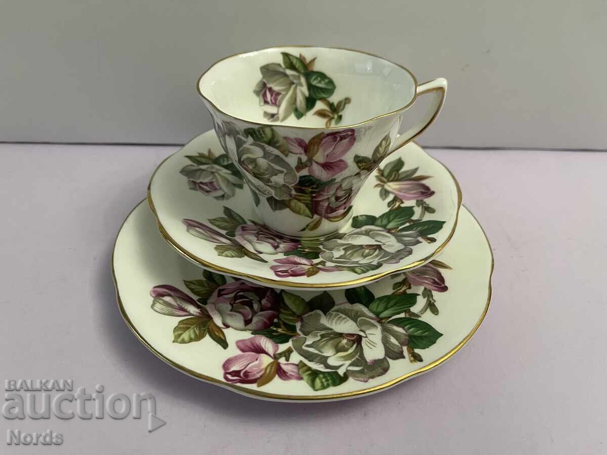 Vintage αγγλικό σετ τριών τεμαχίων για τσάι με τιμή 6.01 BGN | € 3.07