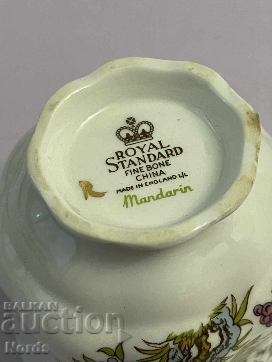 Παράδοση Βασιλικό σετ τριών τεμαχίων για τσάι Παράδοση Βασιλικό σετ τριών τεμαχίων για τσάι