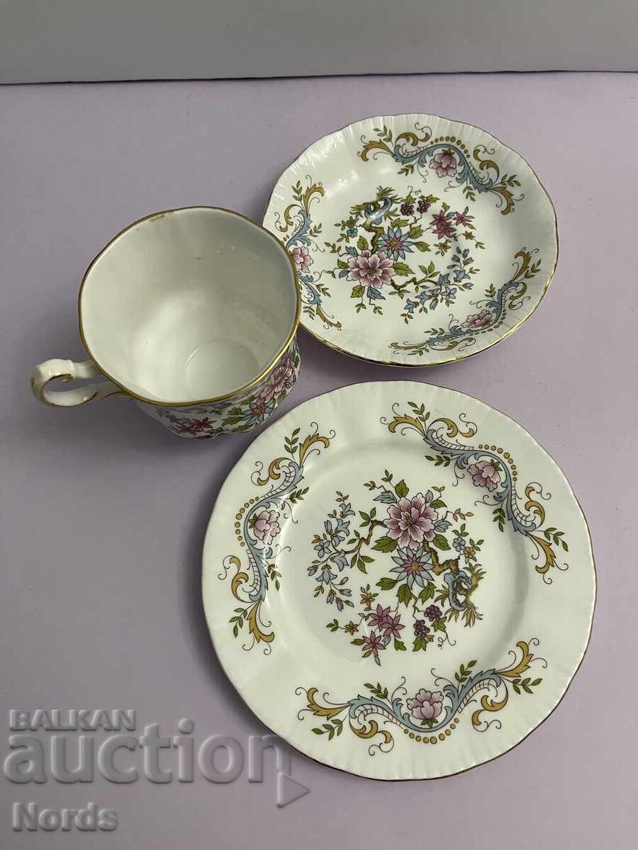 Δημοπρασία Βασιλικό σετ τριών τεμαχίων για τσάι