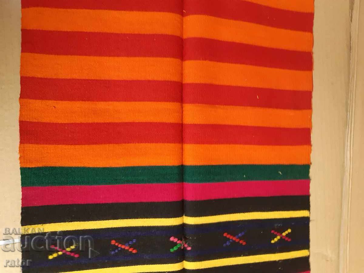 Δημοπρασία Αυθεντική μάλλινη ποδιά, κοστούμι