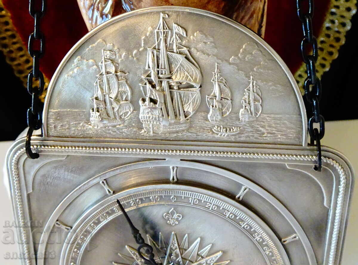 Γερμανικό ρολόι τοίχου από κασσίτερο, πλοία, πυξίδα με τιμή 99.00 BGN | € 50.62