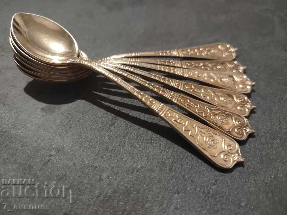 Licitație Tacâmuri, lingurițe pentru cafea și ceai, ștampila NS, aurire, 8.11..25