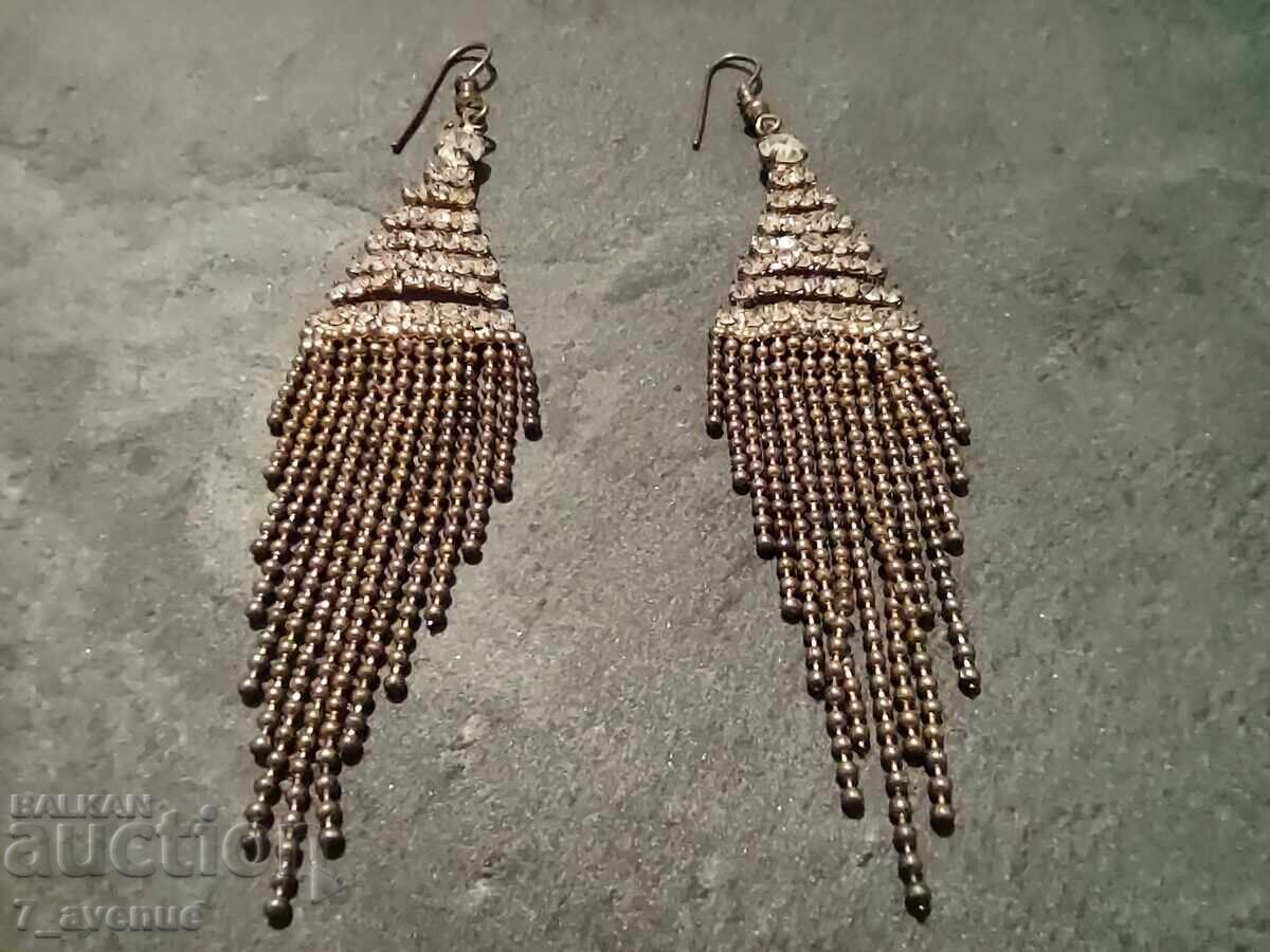 Σκουλαρίκια, μακριά, όμορφα, 8.11.25 με τιμή 49.00 BGN | € 25.05