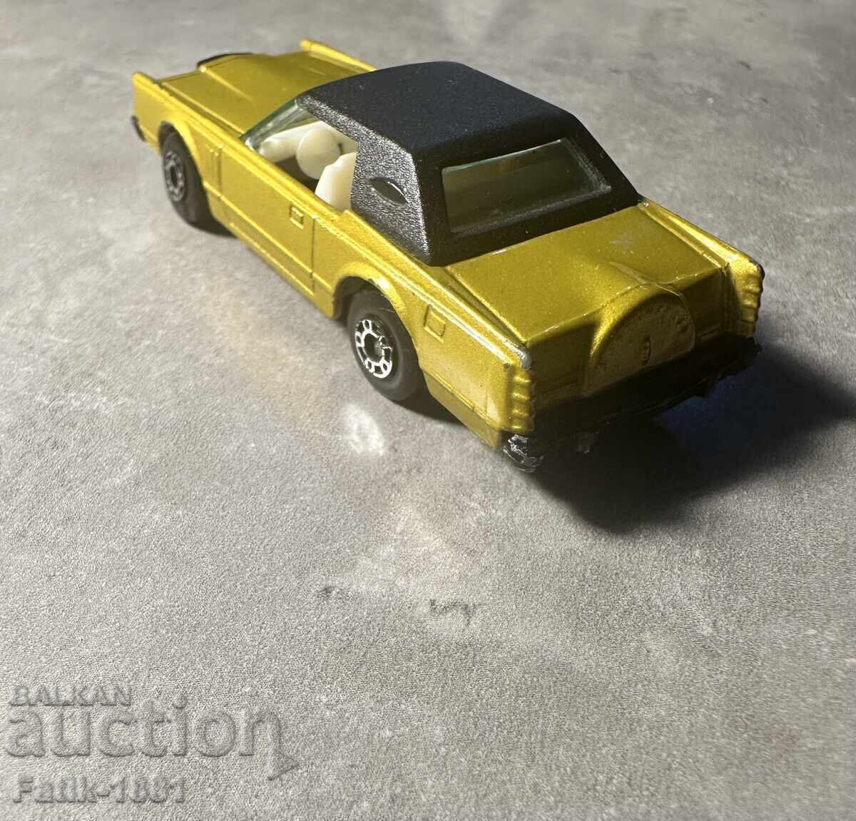 Доставка на BG MACHBOX LINCOLN CONTINENTAL 1979