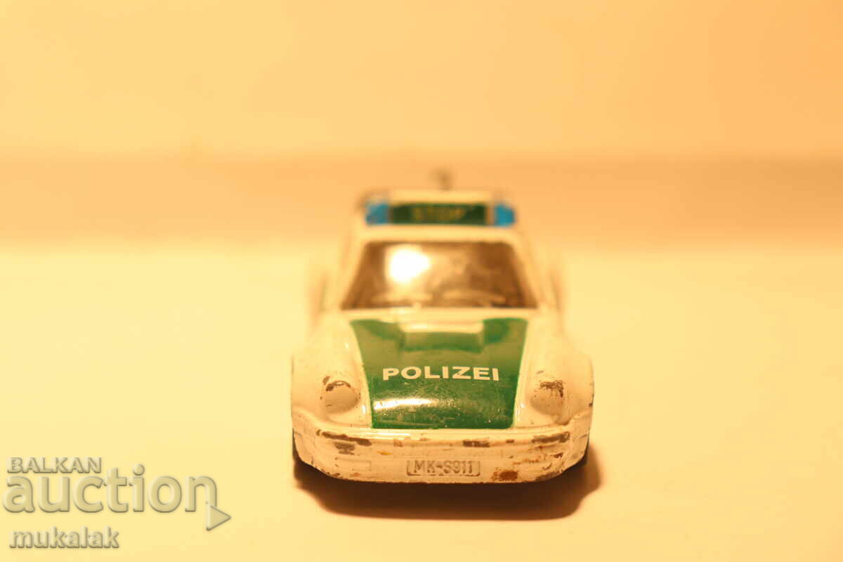 Delivery of 1/64 SIKU PORSCHE POLICE POLICE CAR TOY MODEL Delivery of 1/64 SIKU PORSCHE POLICE POLICE CAR TOY MODEL